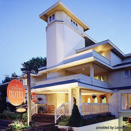 The Grand Hotel 오겅키트 외부 사진